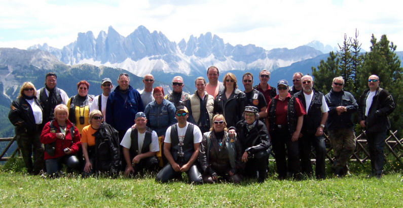 Gruppenbild auf dem Berg Plos